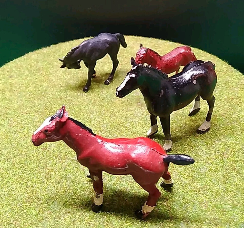Britain's Lead Cast Ponies