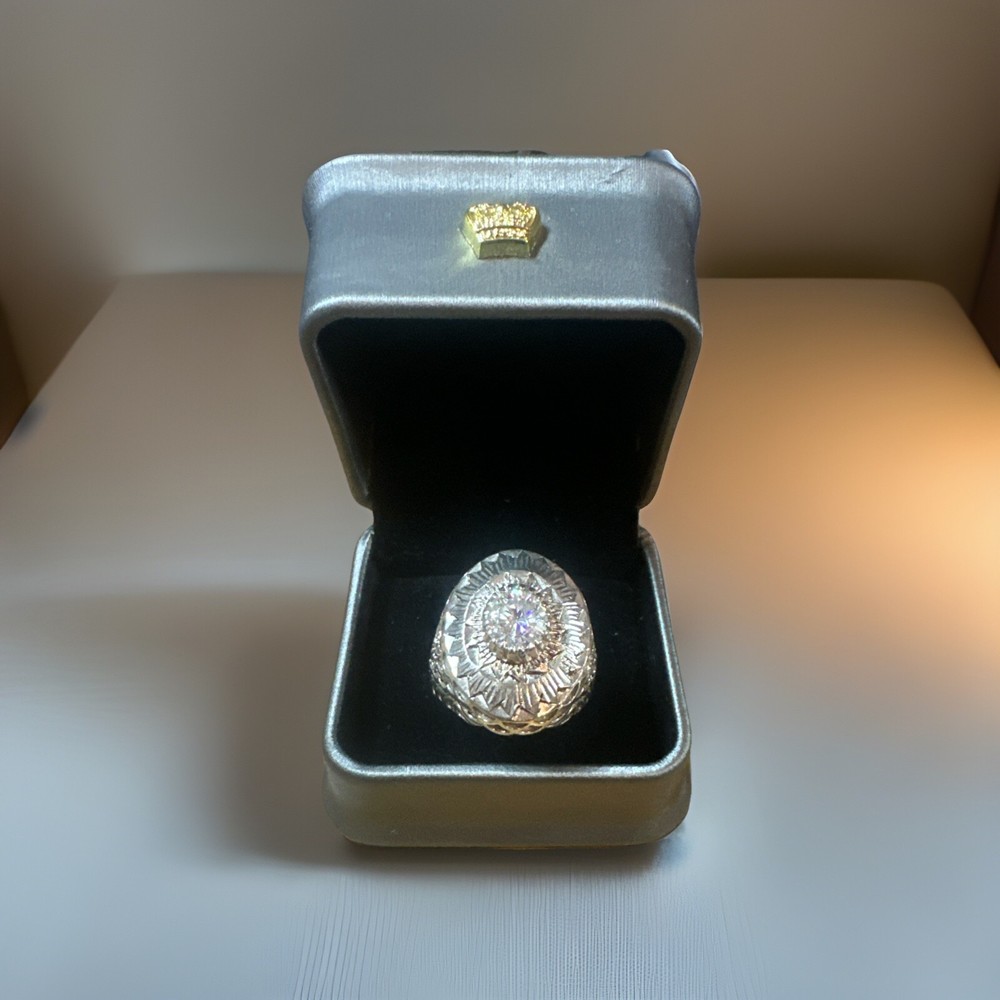 Handmade silver ring with crystals