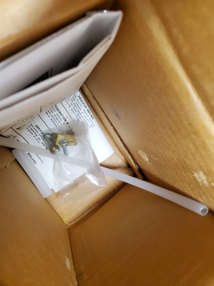 White-Rodgers 770-3 Pressure Sensing Air Flow Switch