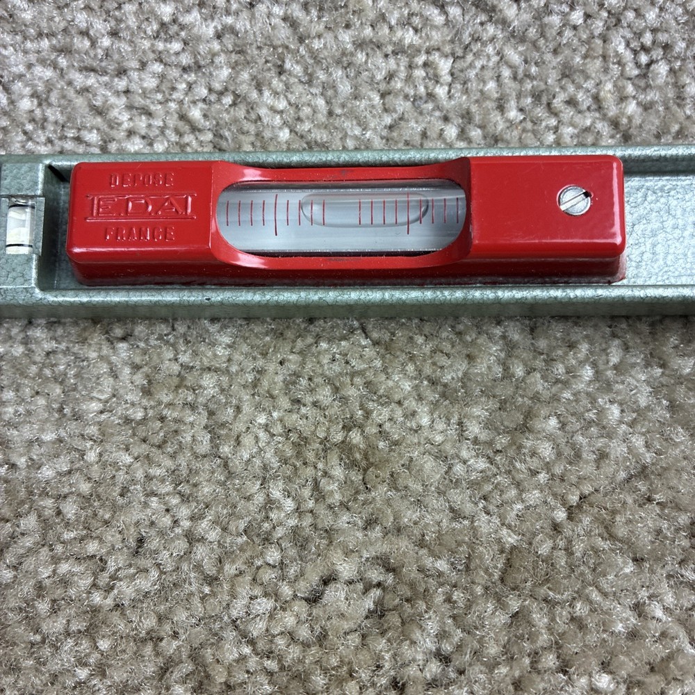 E.D.A. Precise Machinist Level Nice Condition