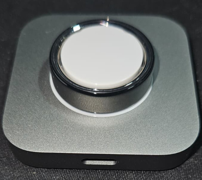 Oura Ring 4 Smart Ring Activity Tracker Size 12 (JZ90-54144-12) Black (OPEN BOX)