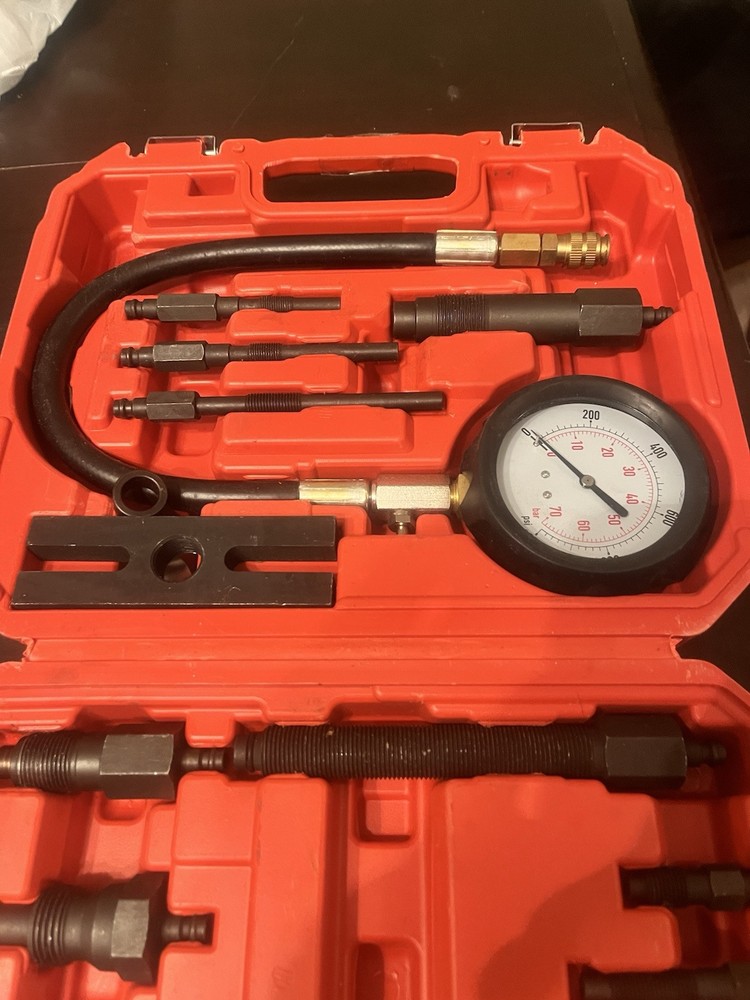 Diesel Engine Cylinder Compression Tester Pressure Diagnostic Test Kit 0-1000PSI