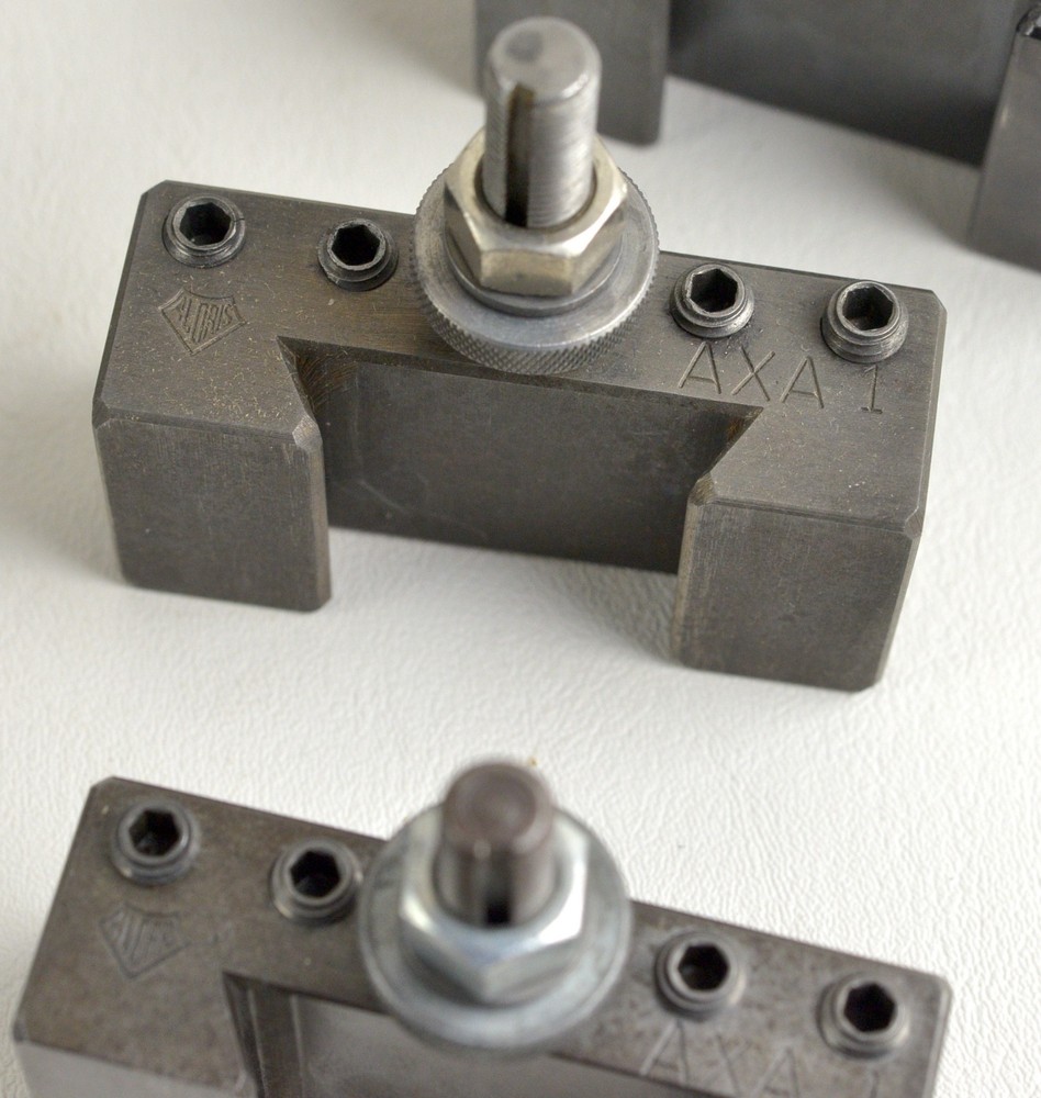 Aloris AXA Quick Change Tool Post Set – 7 holders
