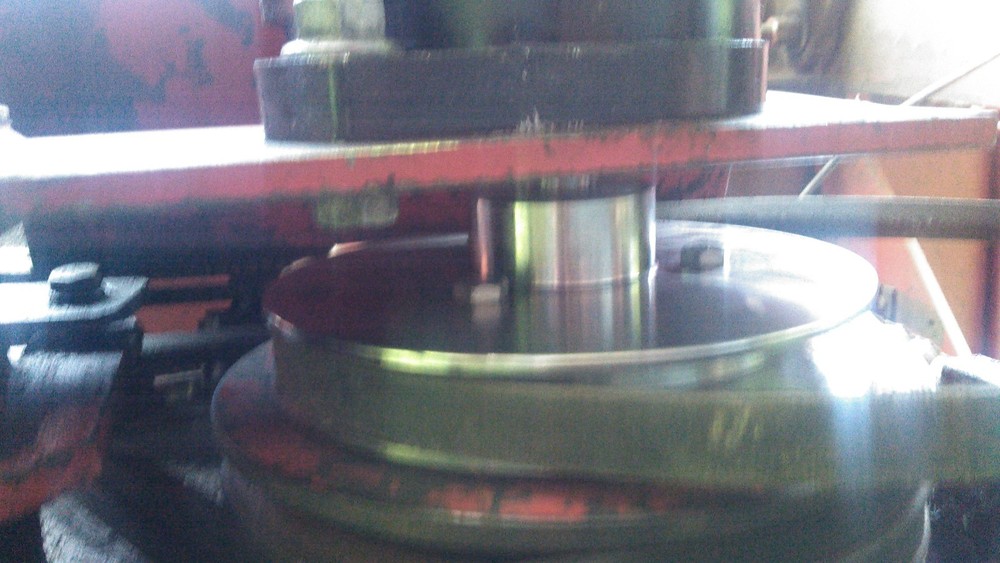 hydraulic pump pulley adapter for new holland stack wagon "stackcruiser"