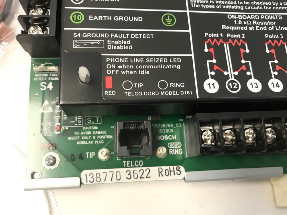 Bosch D7212GV3 Security Control Panel