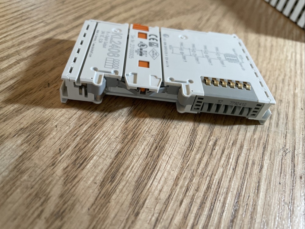 BECKHOFF KL2408 8-channel Digital Output Terminal 24V