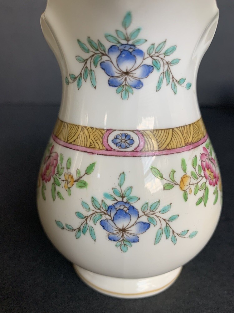 Mintons Small pitcher pheasant
