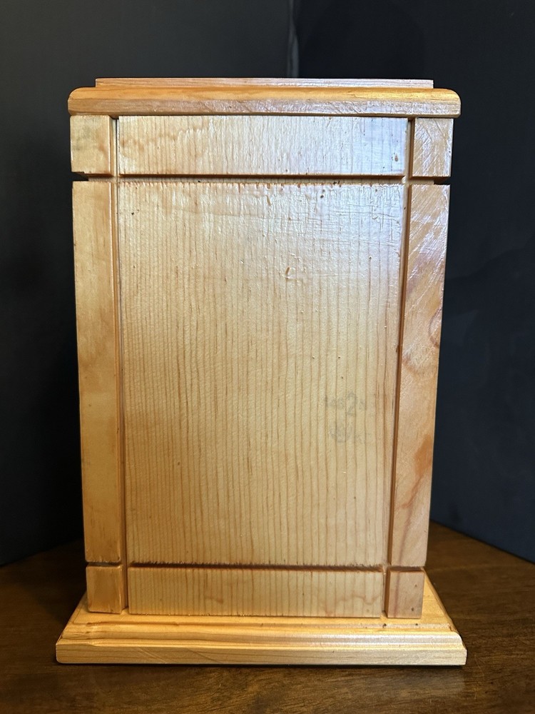 HANDCRAFTED PET URN