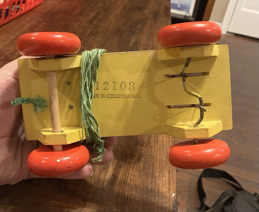 Pull Toy Mouse Made In Czechoslovakia