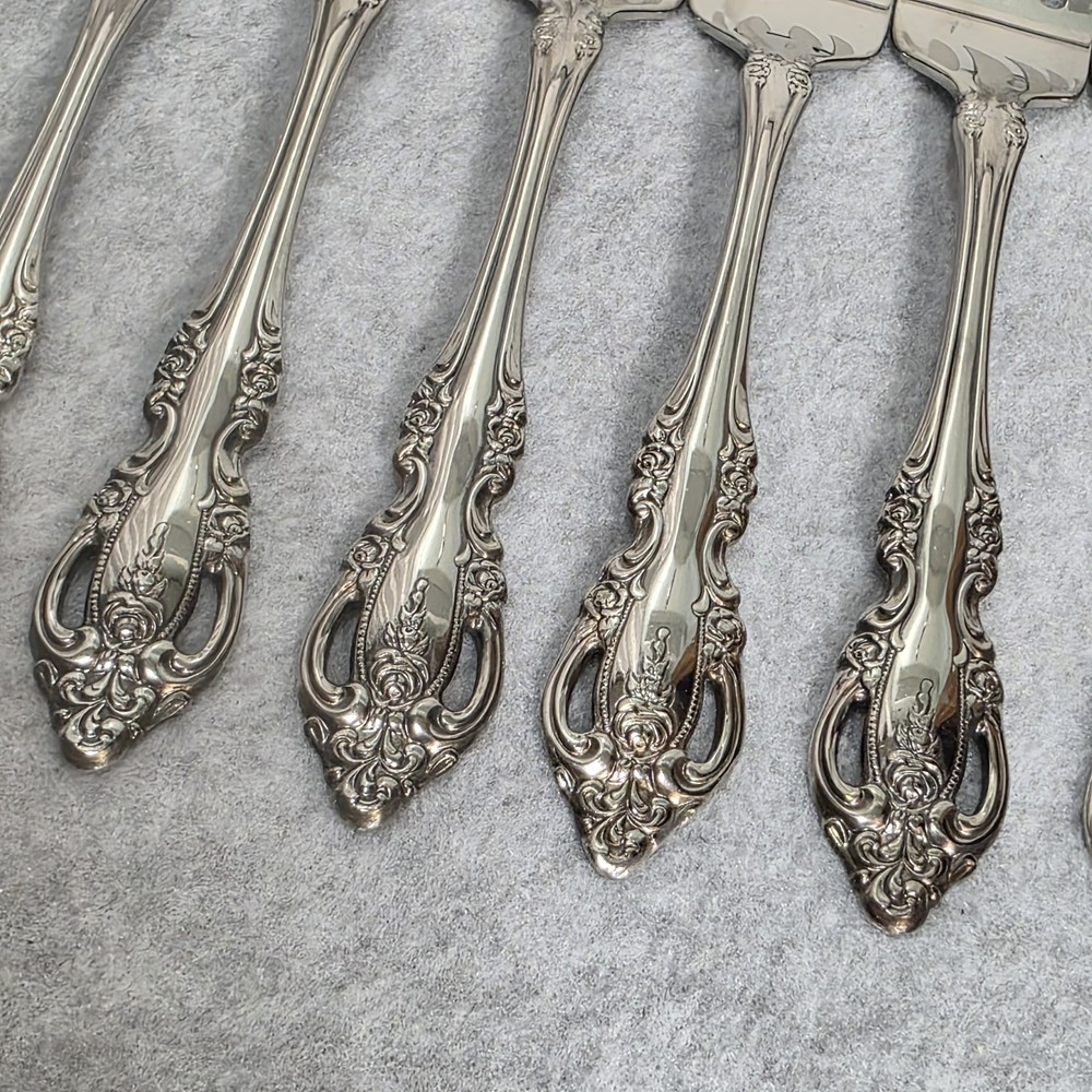 88 Pc ONEIDA Community BRAHMS Stainless Steel FLATWARE Set Serves For 12 Extras