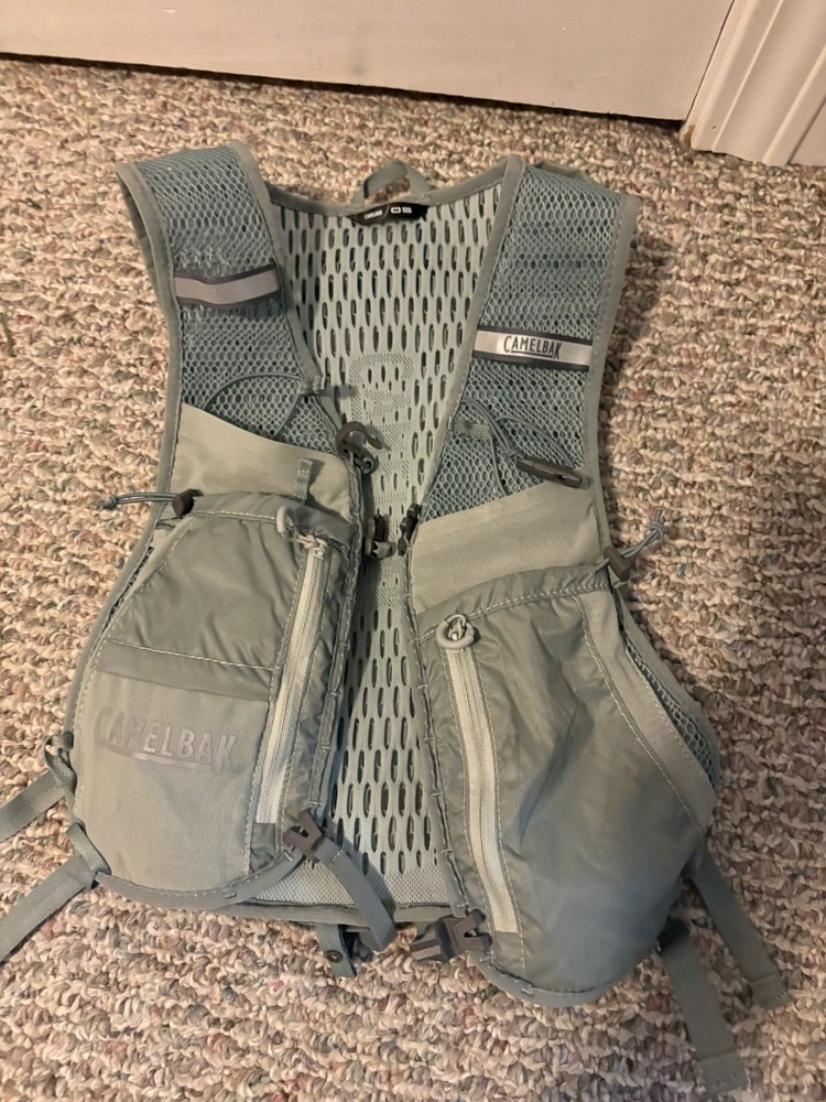 Camelback Zephyr Hydration Pack 1L