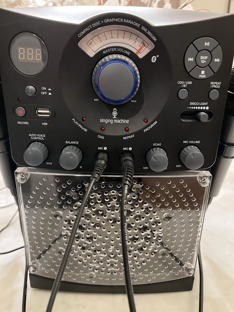 The Singing Machine SML385UBK Karaoke System Bluetooth CD+G Disco Lights