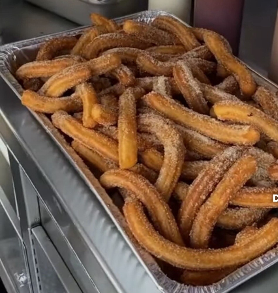 Churro Maker Small, Churrera Con 2 Conrtadores Diferentes.