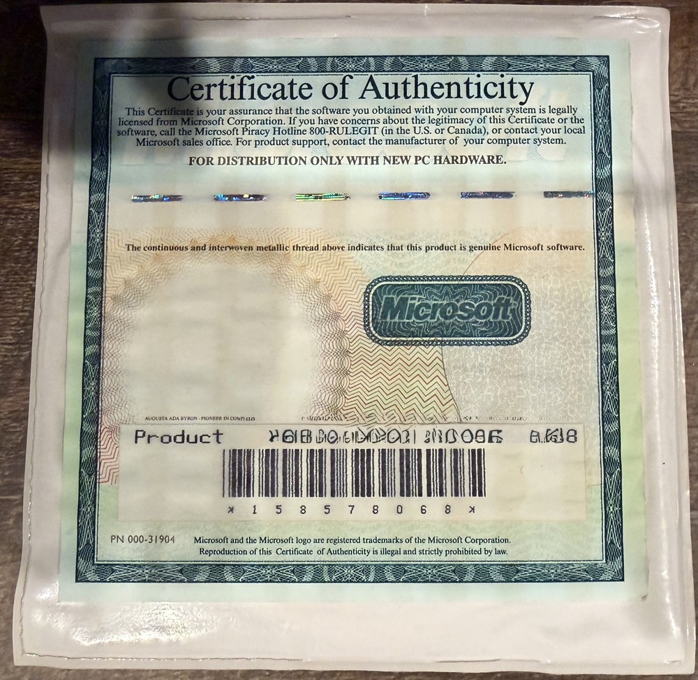 Microsoft Windows 95 With Certificate Of Authenticity & Product ID