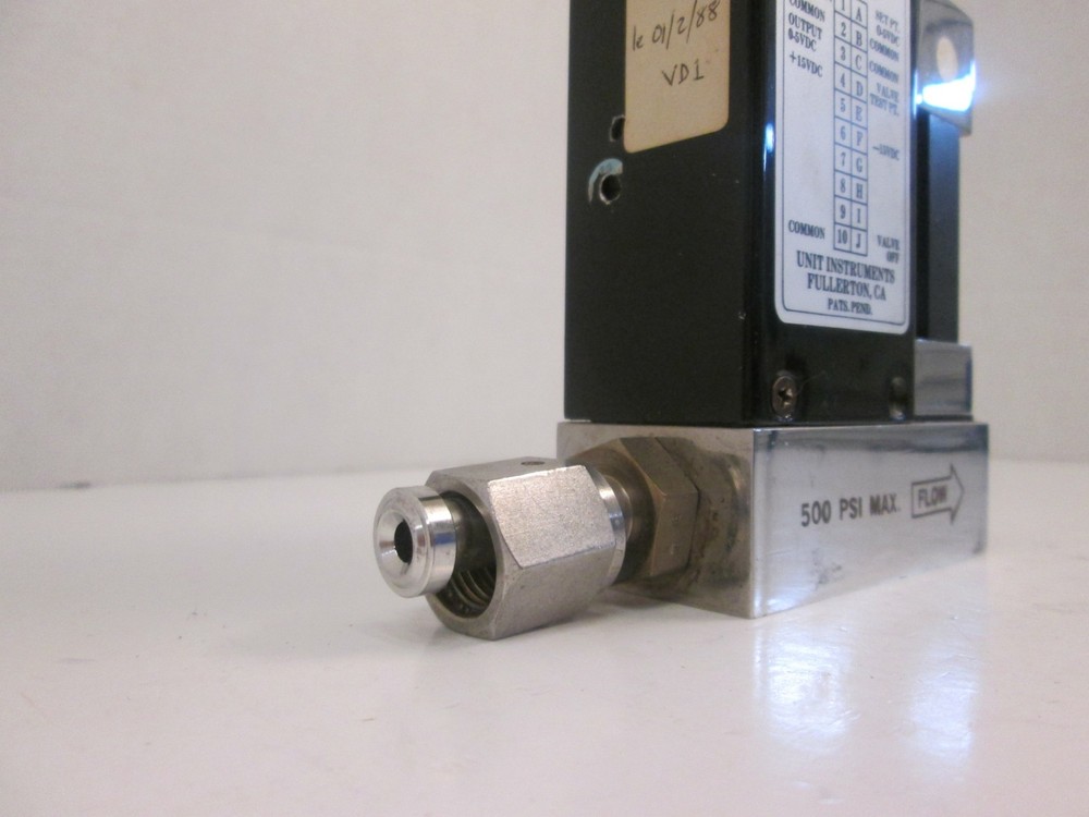 Unit UFC-1000, MFC, Mass Flow Controller, H2, 10 SLM, Used