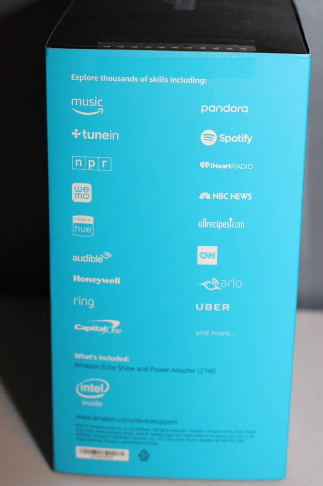 Amazon Echo Show 1st Gen Smart Speaker with Alexa - White