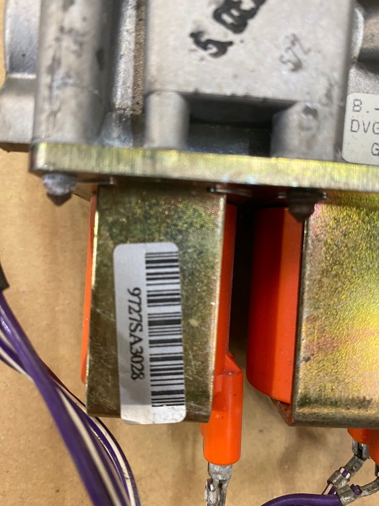 Junkers - SBS - Gas Faucet - CE 427 - 8 747 003 506 - CE427 - 8747003506