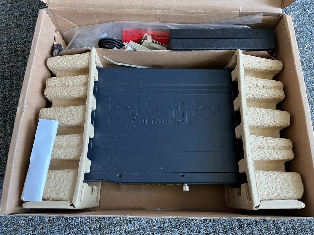 Juniper SRX210HE-POE Secure Services Gateway PoE Router