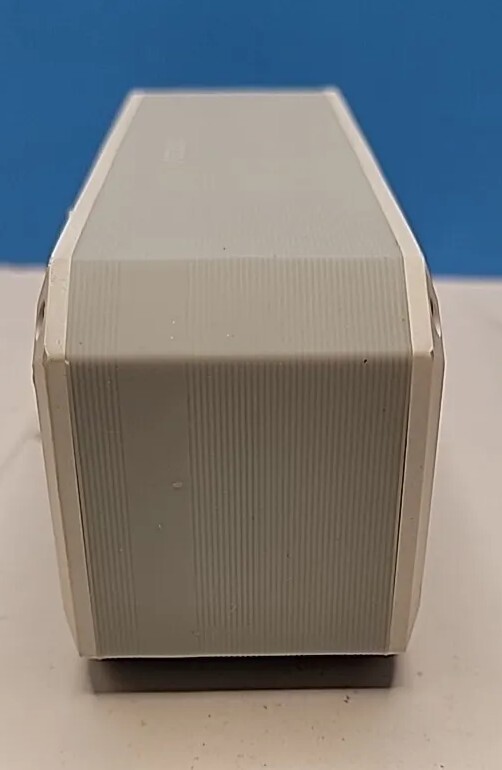 Unbound Weatherproof Portable Bluetooth Speaker - Model UN-SB032