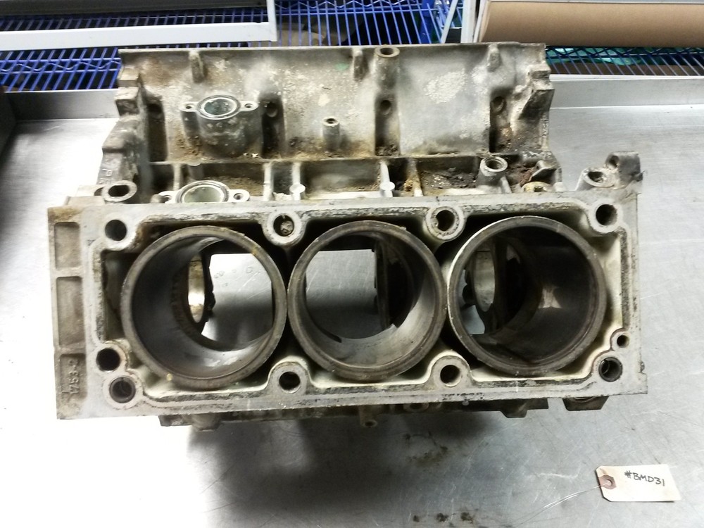 Engine Cylinder Block For 88-92 Eagle Premier 3.0 7946000191