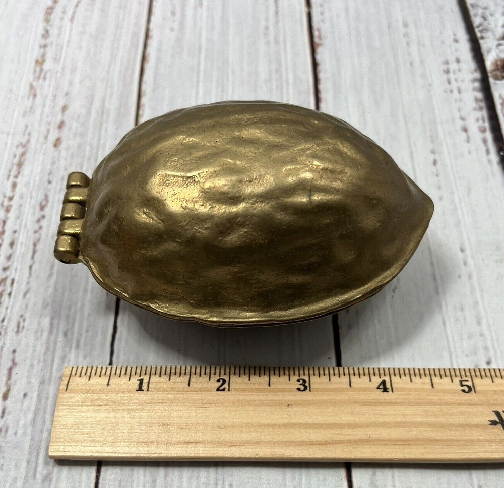Walnut Shaped Brass Nutcracker Nut Cracker Vintage Retro Design Home Decor