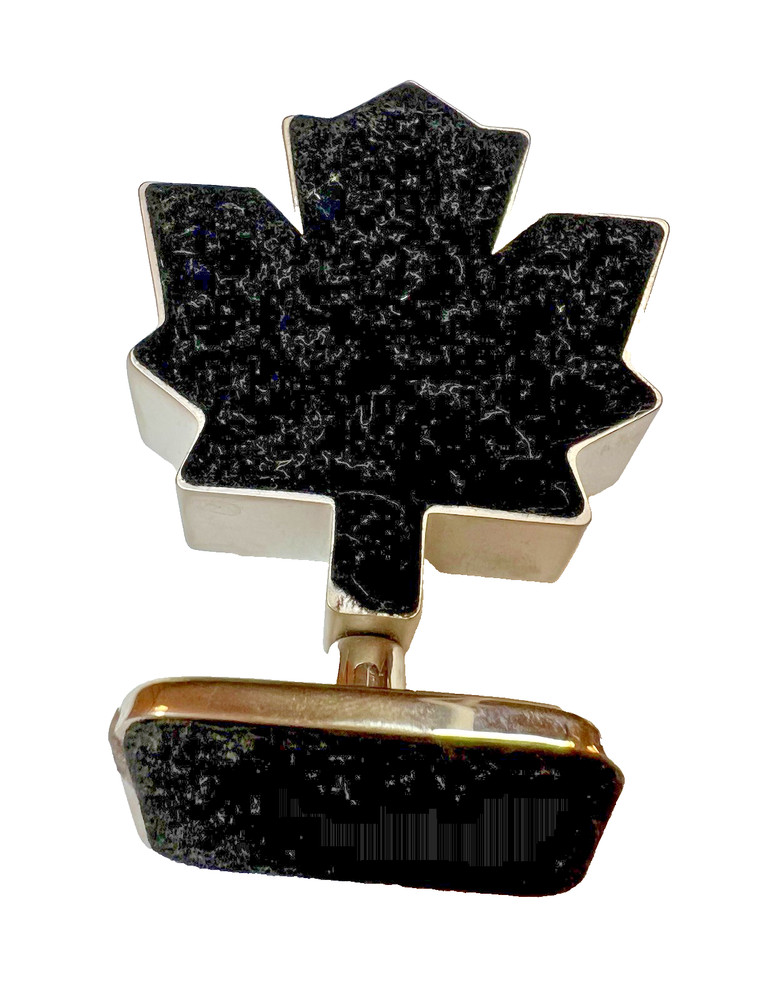 Oh Canada Maple Leaf Desk Clock