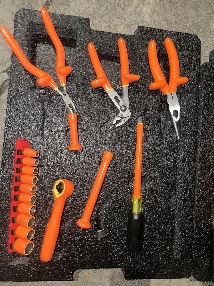 Salisbury 1000v insulated tools