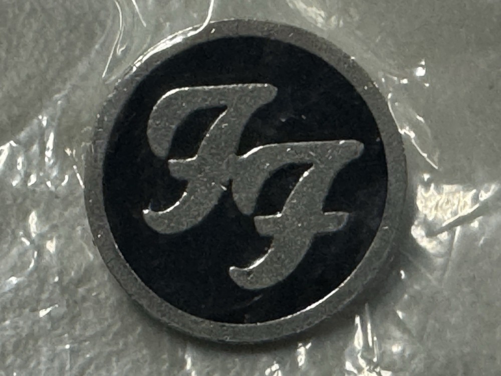 Foo Fighters 25th Anniversary Pin