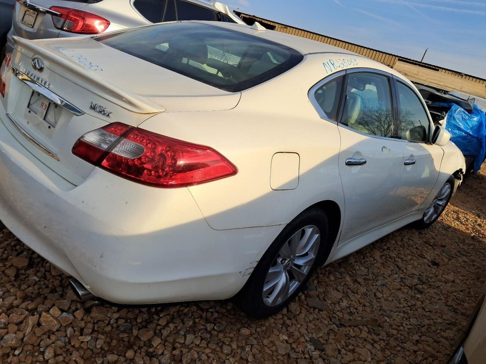 M56 2011 Glove Box 4871441