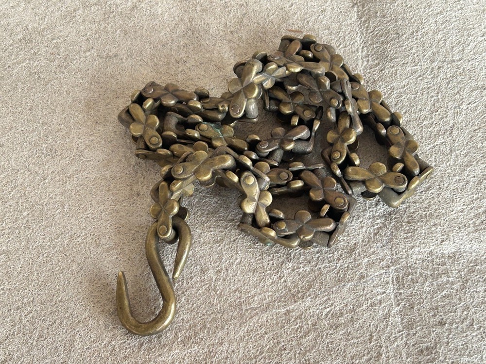 OLD VINTAGE HAND MADE SOLID BRASS CHAIN LAMP HANGING CEILING HANGING CHAIN B2