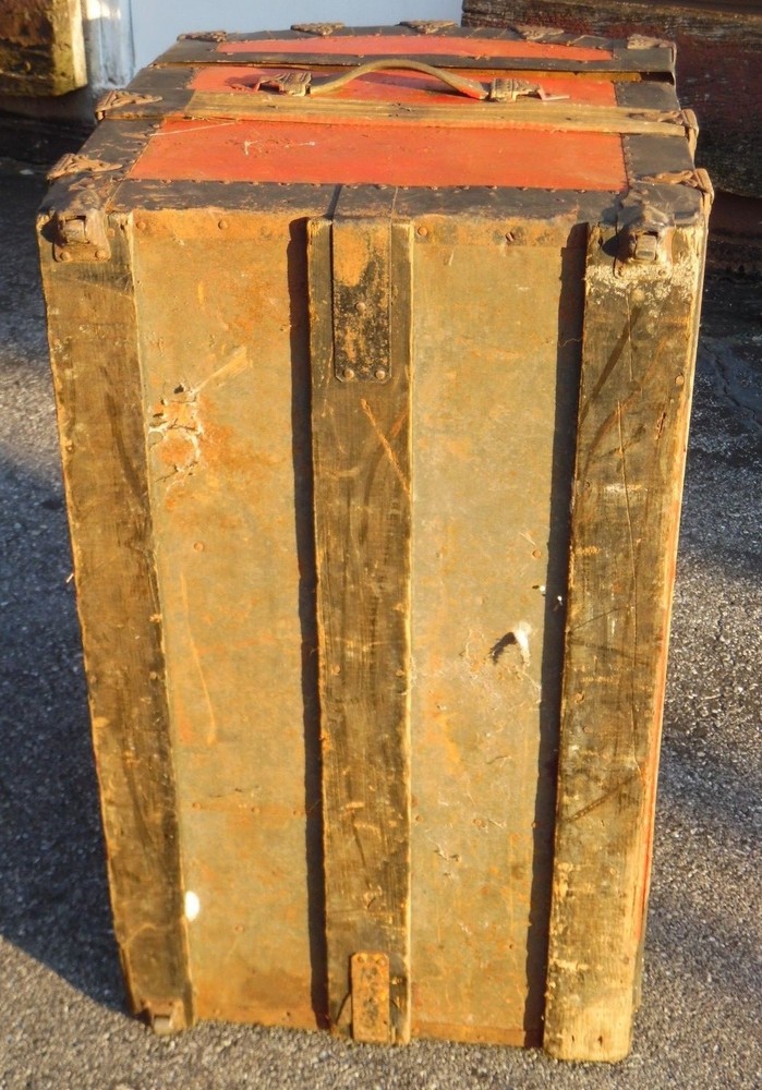 Antique Dome Top Trunk Painted Red - Musty / Mildew Odor Inside