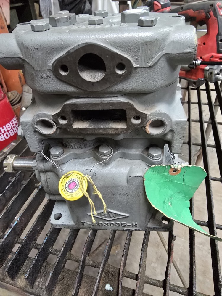 Bendix-Westinghouse Air Compressor PC227400 Reman.
