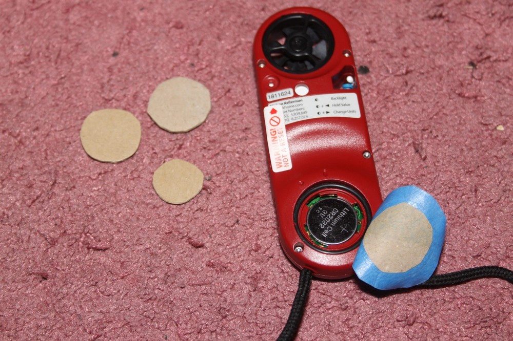 Kestrel 3000 Weather Meter (missing battery cover)