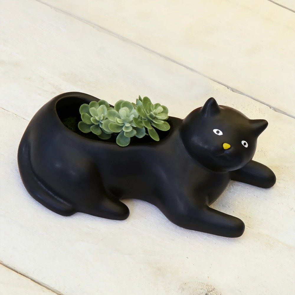 Kikkerland Black Cat Planter