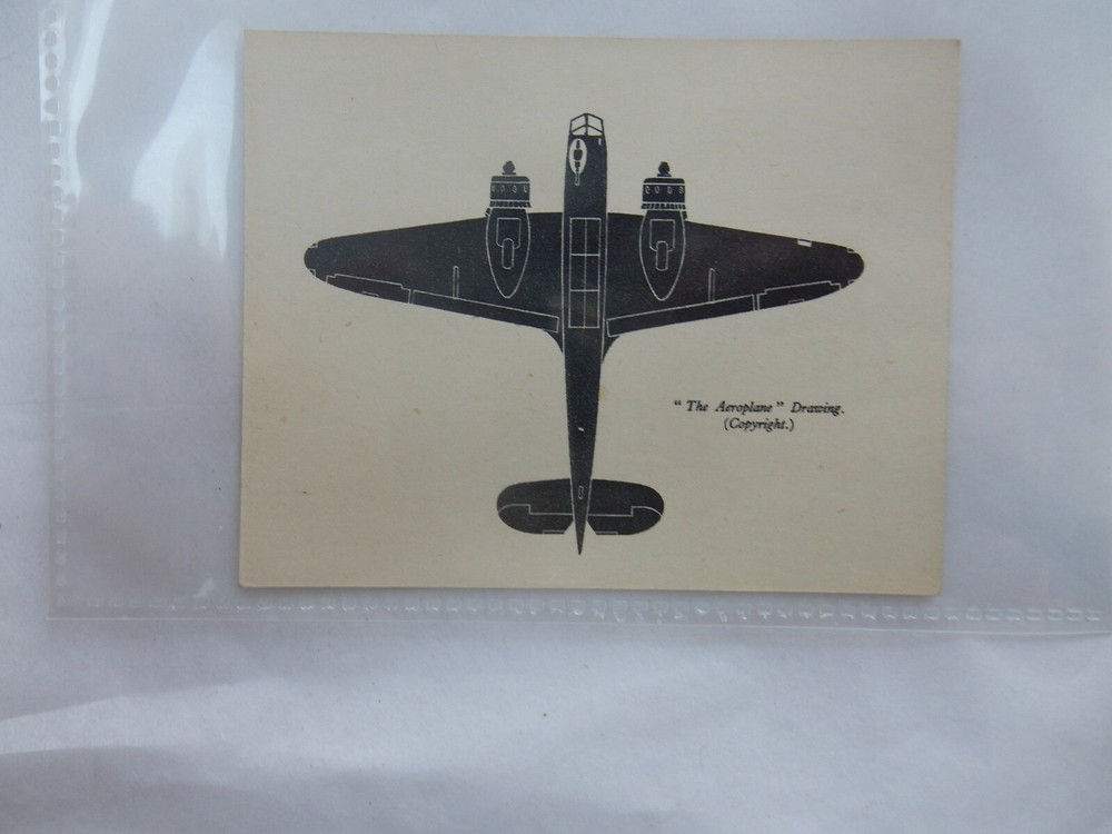 WW2 ERA SMALL RECOGNITION CARD   TYPE  ?    9 X 8 CM  / op