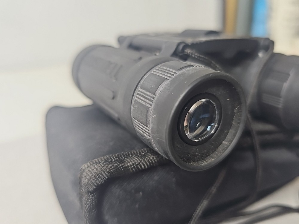 BUSHNELL POWERVIEW® 8X21 COMPACT BINOCULARS