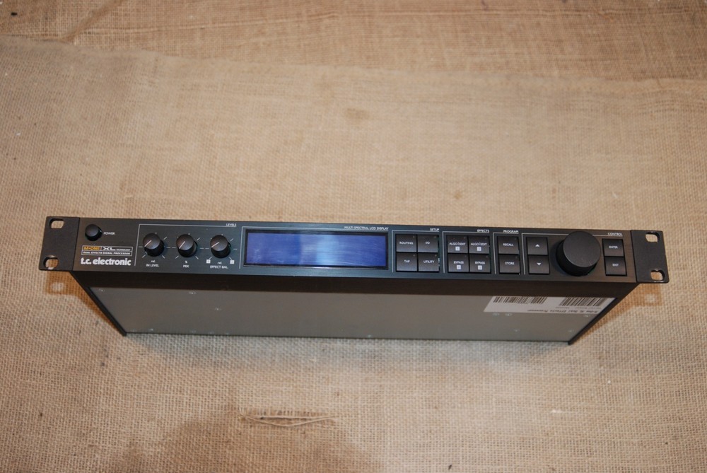 TC Electronic M-ONE XL Dual-Engine Effects Processor