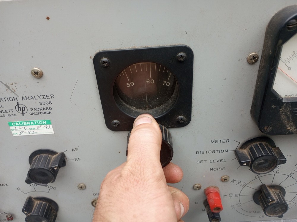 HP Model 330 B Distortion Analyzer