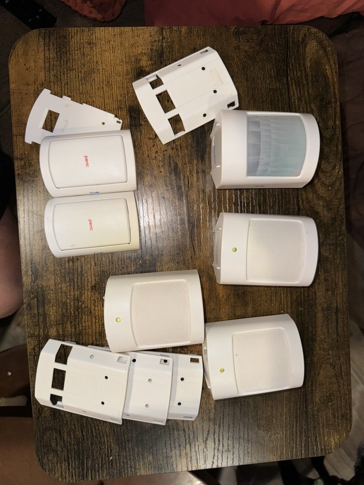 SimpliSafe Wireless 1st Generation COMPLETE Home Security Alarm System Bundle