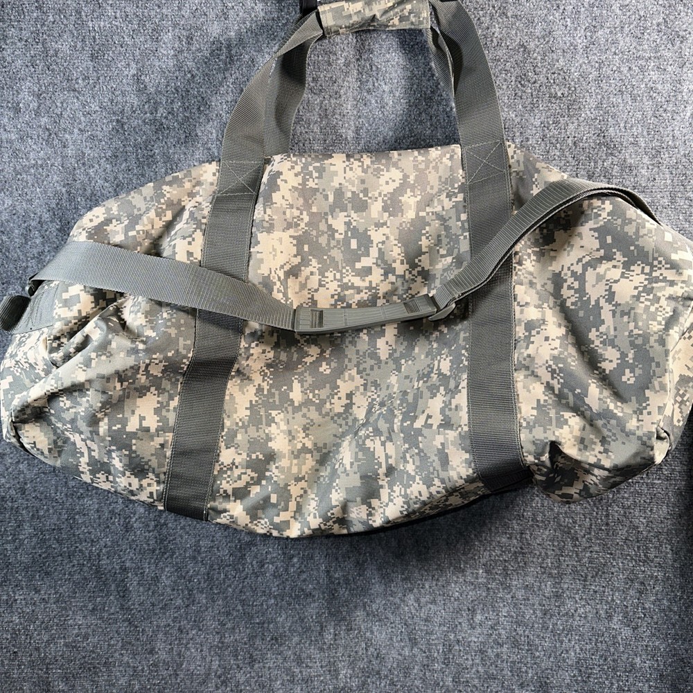 US Military 30" ACU Duffle Bag