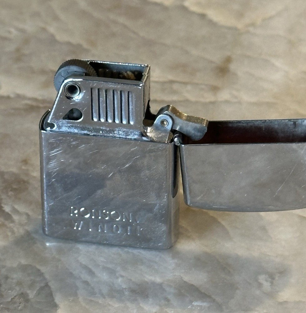 Ronson Wind II Shiny Chrome Windproof Lighter Sparks Nice