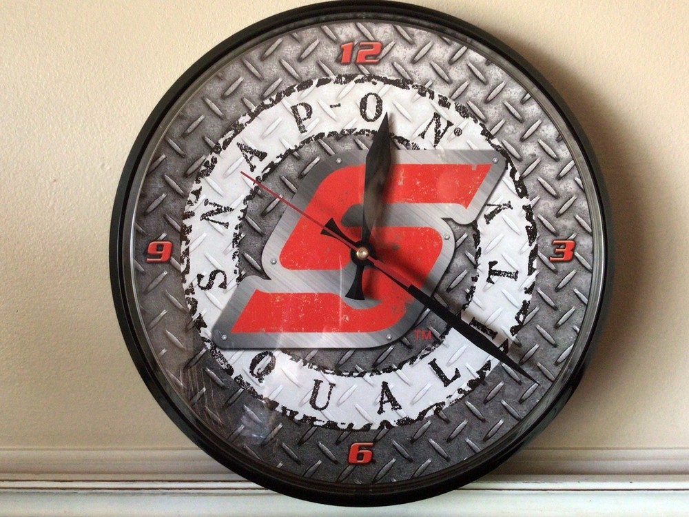 SNAP ON Wall Clock With Second Hand Battery Operated For Workshop Garage