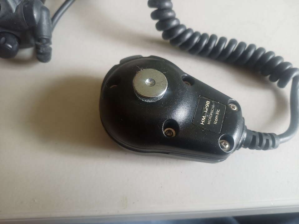 Icom marine VHF IC-M402
