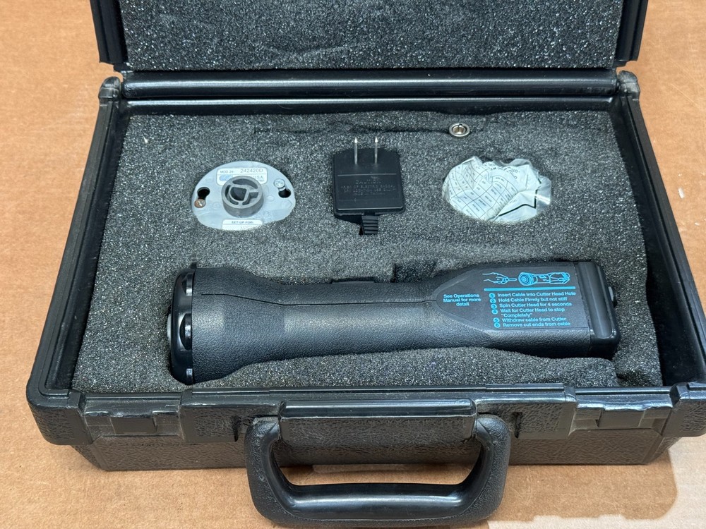 ITT Industries Cable Cutter W/Heads