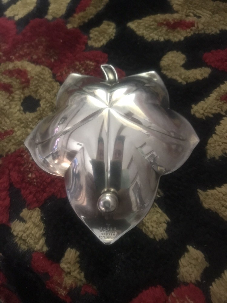Tiffany & Co. Sterling Makers “22475 L” Maple/Grape Leaf Shape Nut Dish