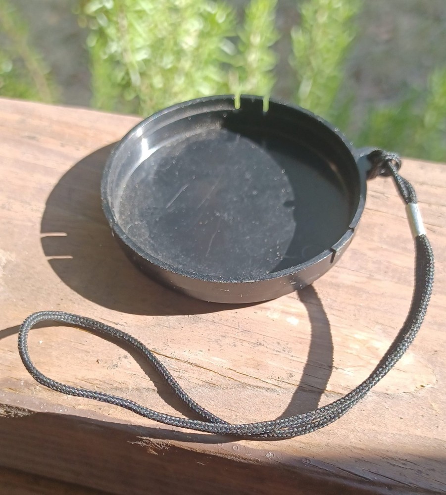 Plastic 52mm lens front cap slip on type