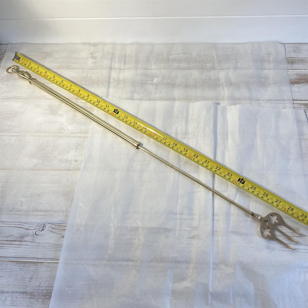 Brass extending fireside toasting fork | Extends to 72cm
