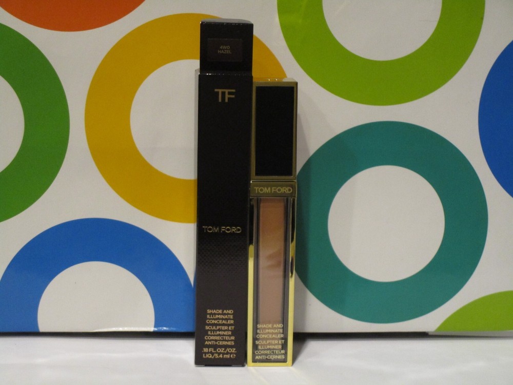 TOM FORD ~ SHADE AND ILLUMINATE CONCEALER ~ 4W0 HAZEL ~ .18 OZ