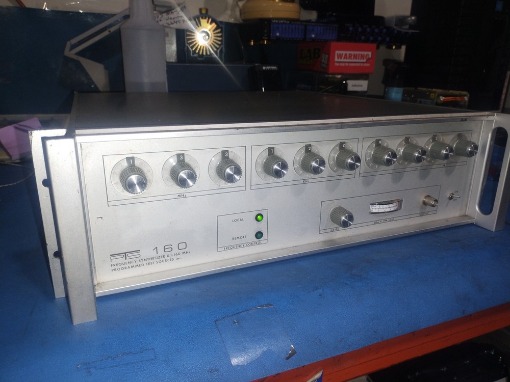 PROGRAMMED TEST SOURCES PTS 160 FREQUENCY SYNTHESIZER ~ PTS160