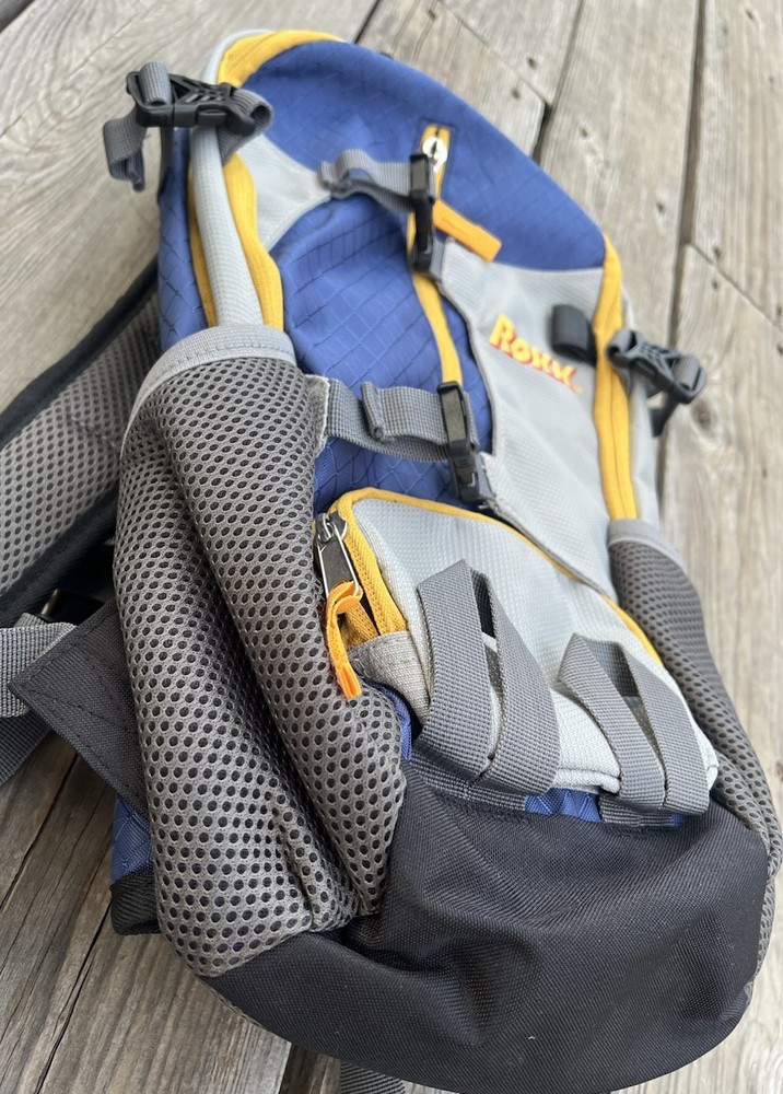 New! ROKK Tundra Technical Hydration Pack Backpack w/ Bladder